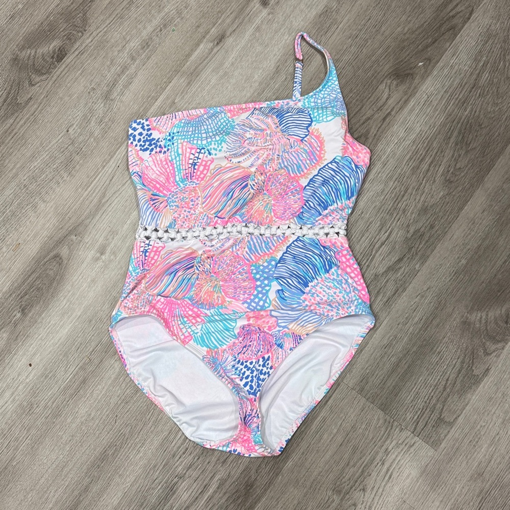 Tarly One-Piece
Swimsuit